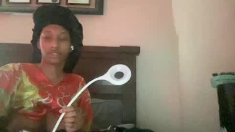 Snapshot of prettyfacefemale chatting on August 2026 07:10:02 AM prettyfacefemale online show from August 2026 07:10:02 AM