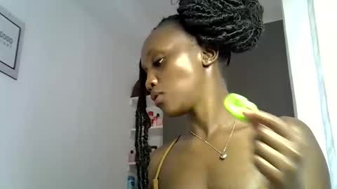 Pretty darkskin doll online show from February 2026 09:08:02 AM