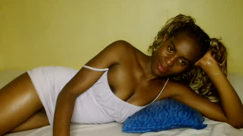 Snapshot of prettygoddess1 chatting on June 2026 05:17:02 PM Mary online show from June 2026 05:17:02 PM