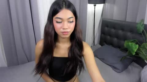 Snapshot of prettyhothugecock chatting on June 2026 03:21:02 PM prettyhothugecock online show from June 2026 03:21:02 PM