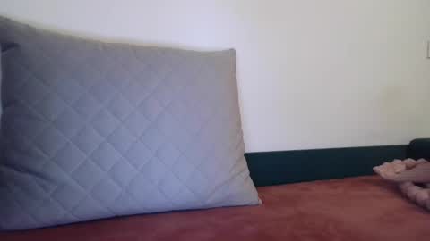 prettyjulliette online show from November 2025 11:32:01 AM