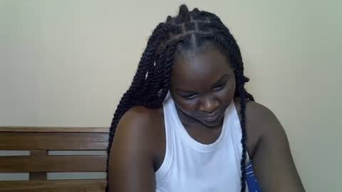LILIAN online show from May 2026 12:23:01 PM