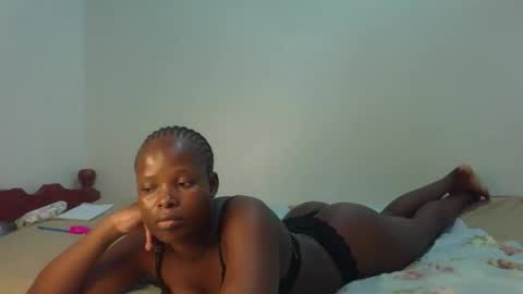 Snapshot of prettymelly_ chatting on April 2026 06:21:01 PM Melly online show from April 2026 06:21:01 PM
