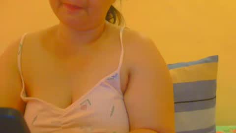 Snapshot of prettynhing chatting on January 2026 03:44:01 AM Nhing online show from January 2026 03:44:01 AM