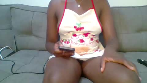 pretty queen online show from January 2025 01:59:01 AM