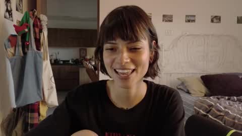 Juli online show from February 2026 10:19:02 PM