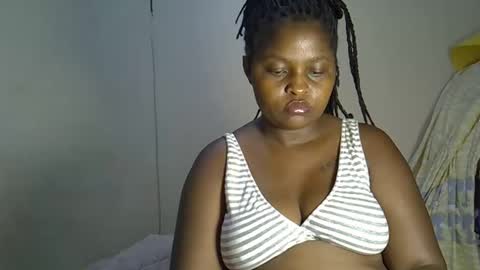 Snapshot of prettyriss chatting on April 2026 06:38:02 PM prettyriss online show from April 2026 06:38:02 PM