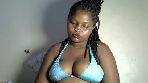 Snapshot of prettyriss chatting on May 2026 08:14:01 PM prettyriss online show from May 2026 08:14:01 PM