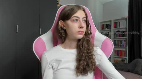 Sophie  next stream will be at Monday  i will wait you guys  online show from April 2026 06:02:02 AM