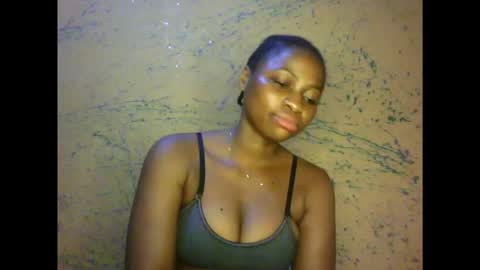 prettyxxpac online show from February 2026 03:29:02 AM