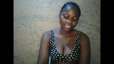 Snapshot of prettyxxpac chatting on April 2026 02:25:02 AM prettyxxpac online show from April 2026 02:25:02 AM