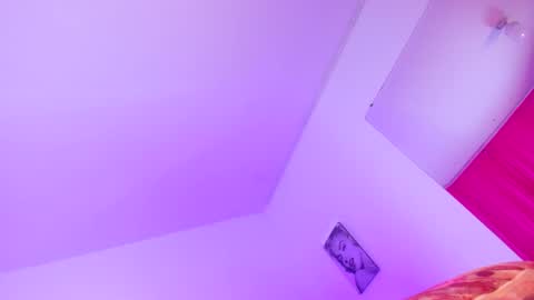 pretygirltsxxx online show from April 2026 11:53:01 AM