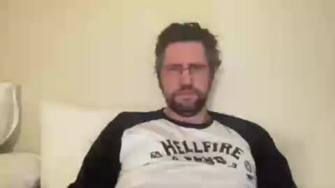 Snapshot of previewh chatting on May 2026 07:42:02 PM PreviewH online show from May 2026 07:42:02 PM