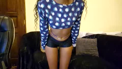 priceless_sexy online show from March 2026 03:11:01 AM