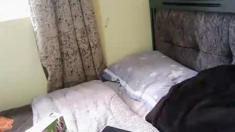 Snapshot of pricky375313 chatting on February 2026 11:44:01 AM pricky375313 online show from February 2026 11:44:01 AM