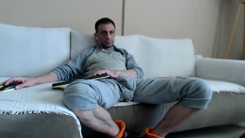 prince_89 online show from February 2025 12:39:01 PM