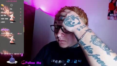 Snapshot of prince_ftm1 chatting on December 2025 04:47:01 PM Prince online show from December 2025 04:47:01 PM