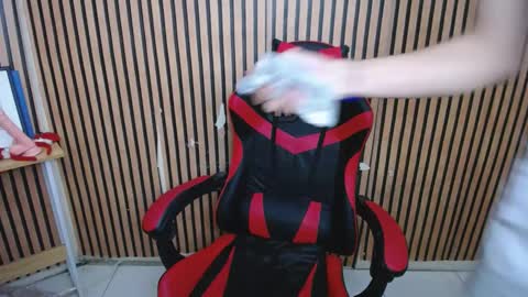 Snapshot of princes_henry chatting on March 2025 06:37:01 PM princes_henry online show from March 2025 06:37:01 PM