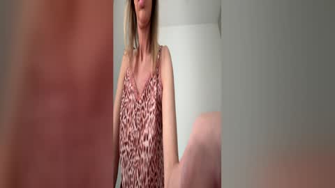 princesless online show from June 2026 04:38:01 PM