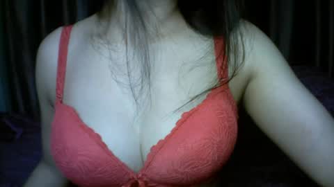 Snapshot of princess916446 chatting on April 2026 02:43:02 PM princess online show from April 2026 02:43:02 PM
