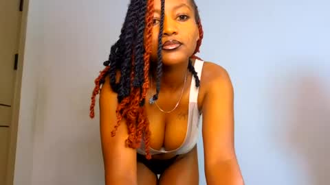 Snapshot of princess_astrah chatting on July 2026 02:47:02 AM ASTRAH online show from July 2026 02:47:02 AM