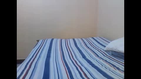 Snapshot of princess_cutie chatting on March 2026 06:17:02 AM princess online show from March 2026 06:17:02 AM