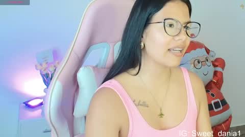 Snapshot of princess_daniaa chatting on April 2026 12:57:01 AM princess_daniaa online show from April 2026 12:57:01 AM