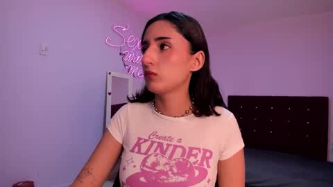 Snapshot of princess_foxxxy1 chatting on November 2025 12:09:01 AM Paula Princess online show from November 2025 12:09:01 AM