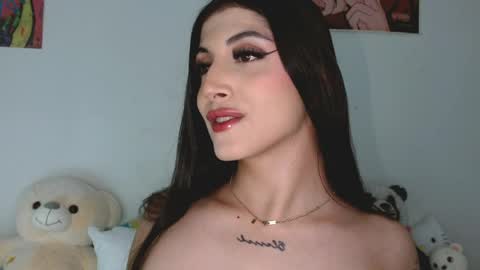 Sophie online show from April 2026 08:44:01 PM