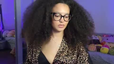 Amber online show from December 2025 07:17:01 AM