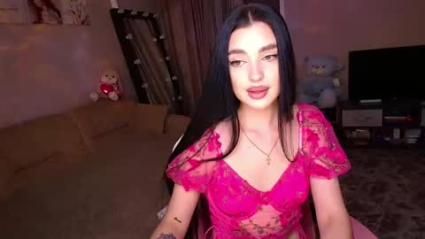 princessamira1 online show from September 2025 02:39:02 PM