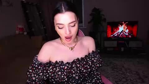 princessamira1 online show from March 2026 01:54:02 PM