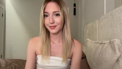 Snapshot of princessmood chatting on July 2026 04:55:01 PM Kate online show from July 2026 04:55:01 PM