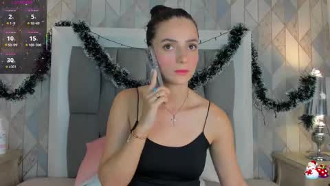 Snapshot of princsgirl_ chatting on December 2025 06:12:01 PM Marcela online show from December 2025 06:12:01 PM