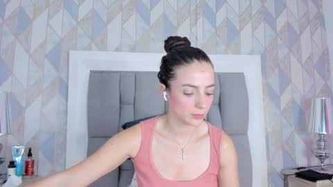 Snapshot of princsgirl_ chatting on January 2026 06:44:02 PM Marcela online show from January 2026 06:44:02 PM