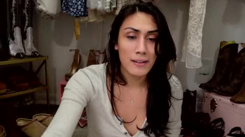 Snapshot of prinxessally chatting on January 2025 05:19:02 AM Prinxessally online show from January 2025 05:19:02 AM