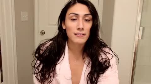 Snapshot of prinxessally chatting on February 2025 06:51:01 PM Prinxessally online show from February 2025 06:51:01 PM