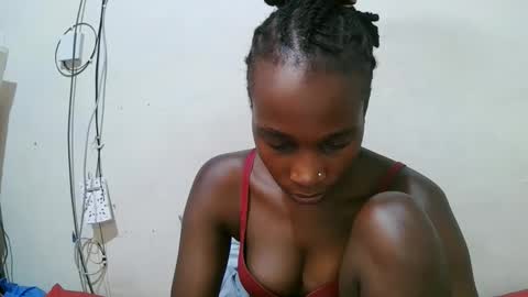 pritty_amber online show from April 2026 07:45:01 AM