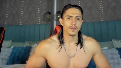 privilegewc online show from October 2025 04:02:01 AM