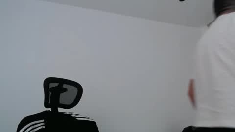 Professional manBD online show from November 2025 01:58:02 PM