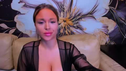 Snapshot of project_barbara chatting on April 2026 12:30:01 PM Barbara online show from April 2026 12:30:01 PM