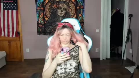 Di online show from April 2026 07:45:01 AM