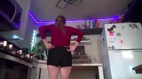 Properfuct online show from January 2026 10:14:02 PM