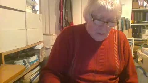 Snapshot of proudwelshman chatting on December 2024 07:49:01 PM proudwelshman online show from December 2024 07:49:01 PM
