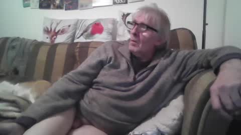 Snapshot of proudwelshman chatting on January 2025 10:34:02 PM proudwelshman online show from January 2025 10:34:02 PM