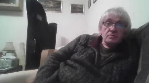 Snapshot of proudwelshman chatting on February 2025 11:04:02 PM proudwelshman online show from February 2025 11:04:02 PM