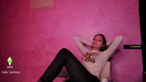 LUCY -----    online show from December 2024 05:55:02 PM