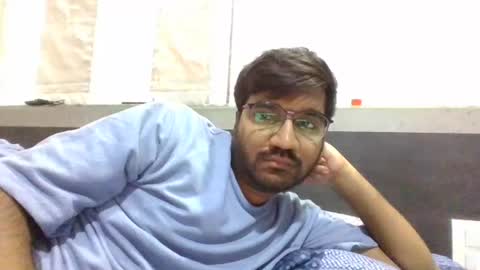 Snapshot of ptl1711 chatting on December 2024 10:57:01 AM ptl1711 online show from December 2024 10:57:01 AM