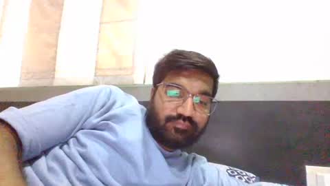 Snapshot of ptl1711 chatting on January 2025 07:54:01 AM ptl1711 online show from January 2025 07:54:01 AM