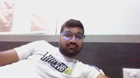 Snapshot of ptl1711 chatting on November 2025 02:54:01 AM ptl1711 online show from November 2025 02:54:01 AM